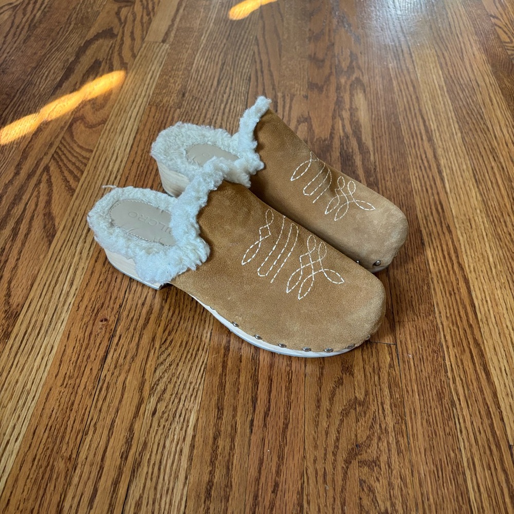 Anthropologie Pilcro Suede Clogs Size 8
